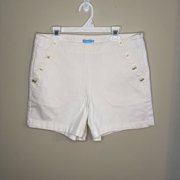 J. McLaughlin Pants - NWOT J.MCLAUGHLIN White Dominica Shorts w/ Buttons 4